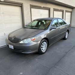 2004 Toyota Camry / 161,000 Miles / Gets 30 MPG / Great Reliable Car!