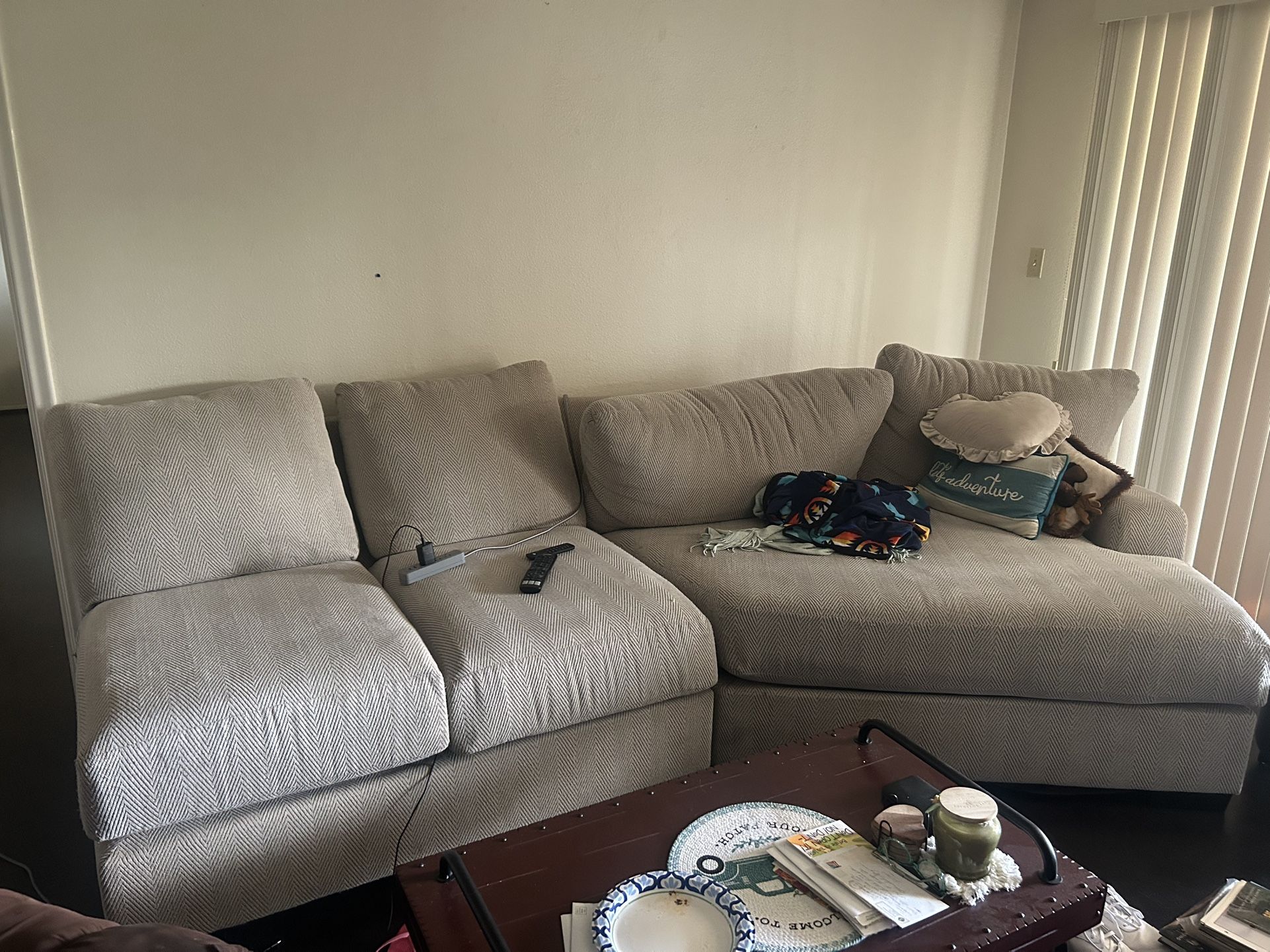 Large 2 Piece Sectional Couch