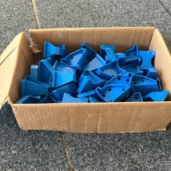 Flooring Spacers, 2 in 1 Laminate Flooring Spacers with 1/2" & 1/4" Gaps, Installation Spacers for Vinyl Plank, LVP, Laminate Wood, Engineered H