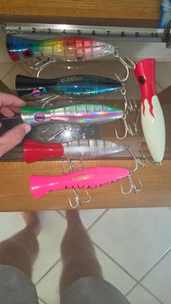 6 tuna poppers 7 inches.