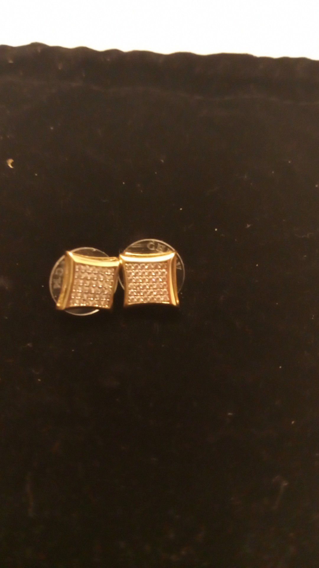 14k unisex diamond earrings