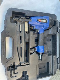 Comble Hausfield Brad nailer kit