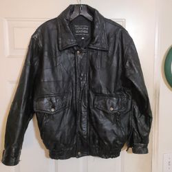 Napoline Leather bomber jacket Size medium