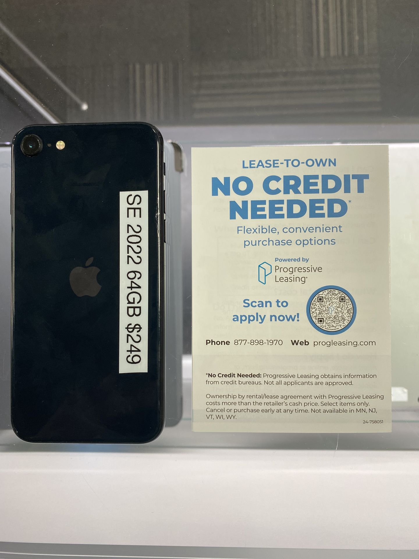 IPHONE SE 2022 64GB $50 DOWN NO CREDIT CHECK