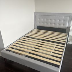 Queen Bed Frame With Headboard