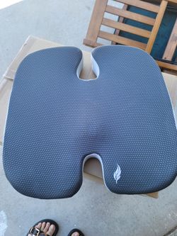 Orthopedic cushion