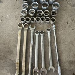 Xl Wrenches And Sockets 