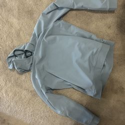 Large Lululemon Sweatshirt 