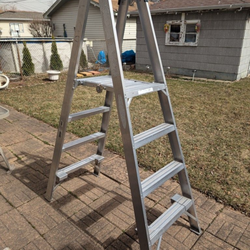 Heavy Duty 4 Step Ladder