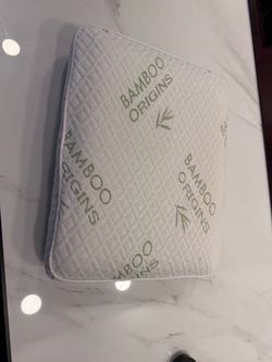 Travel pillow