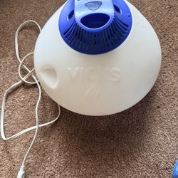 Vicks Humidifier 
