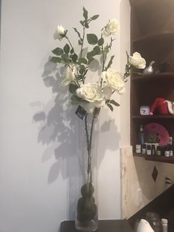 Large decor vase and flowers