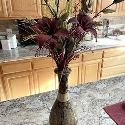 FREE - Flower Vase Decor