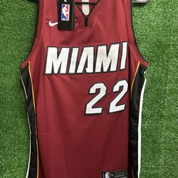 JIMMY BUTLER MIAMI HEAT NIKE JERSEY BRAND NEW WITH TAGS SIZES LARGE AND XL AVAILABLE