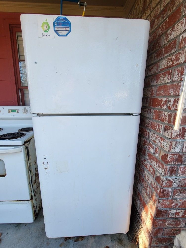 Kenmore Refrigerator
