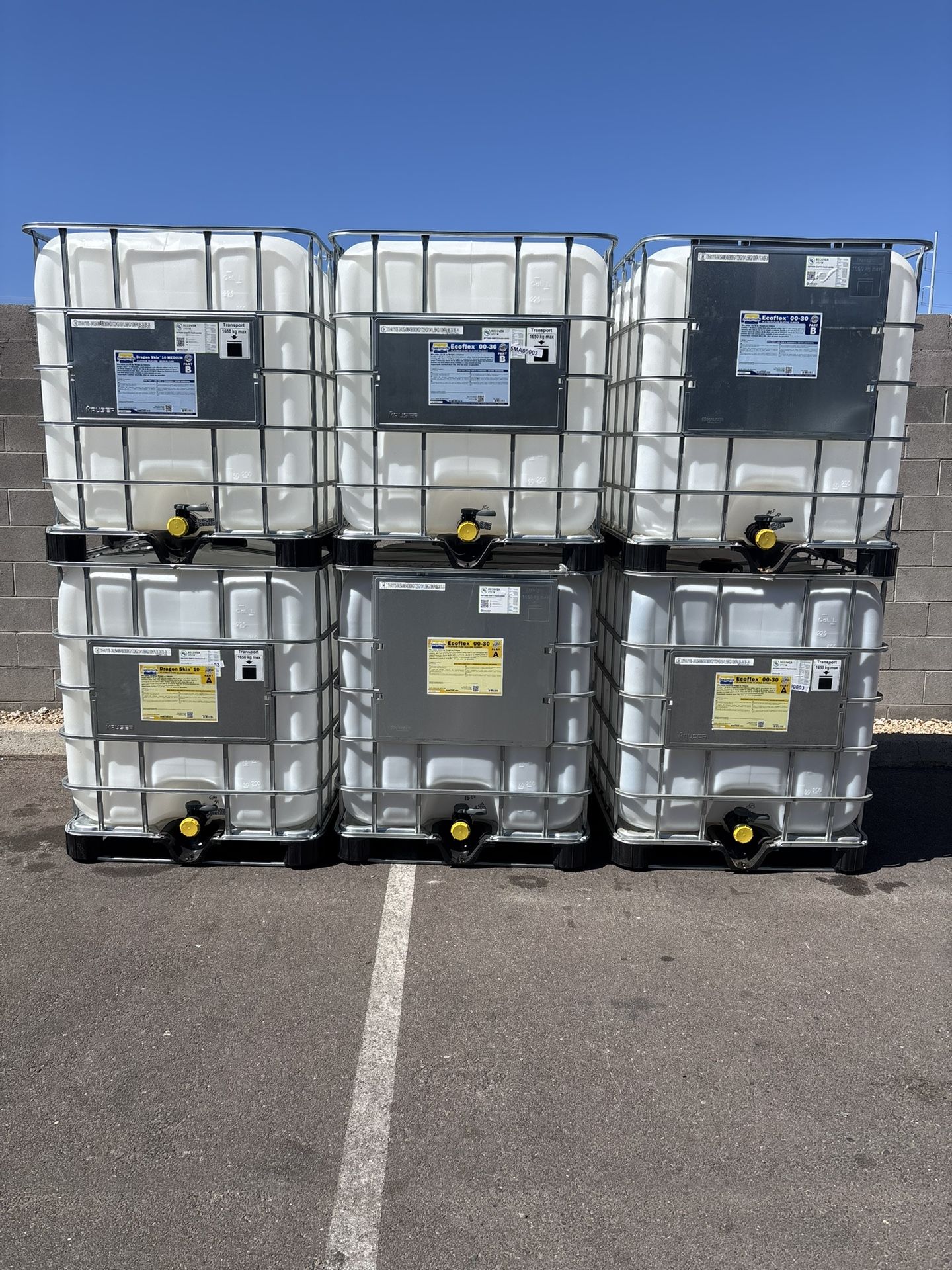 275 Gal Totes