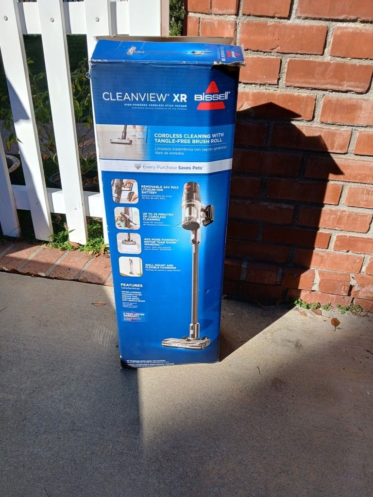 Bissell Cordless Vacuum Stick