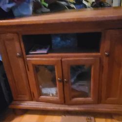 Broyhill Attic  Oak Wood Used- Coffee Table and Tv Stereo Cabinet