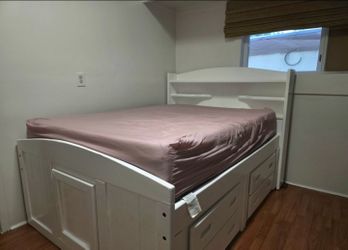 Full Size Bed with Storage and Drawers