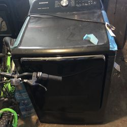 Dryer Samsung 2yrs old NOT  Working.