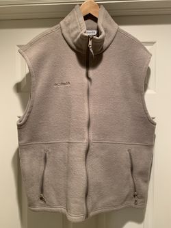 Columbia fleece vest