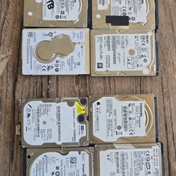 Lot Of 8 Sata Hard Drive 