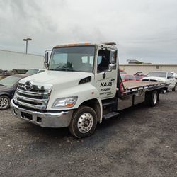 2011 Hino Tow Truck 