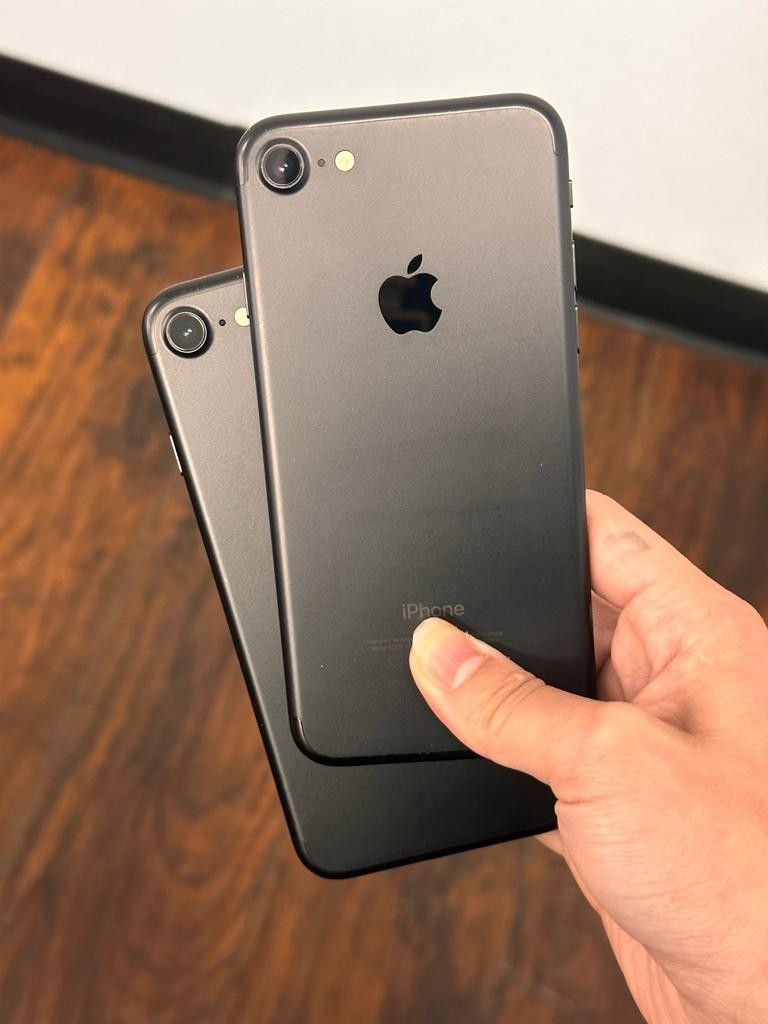 Apple IPhone 7 Unlocked - PAYMENTS AVAILABLE ONLY $25 DOWN/20% OFF ON WINDOW LAPTOPS