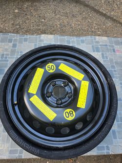 Audi Q5 2011 Spare Tire
