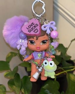 YASMIN ✨ Bratz Babyz Keychain