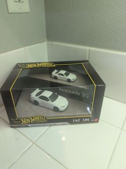 Hot Wheels Premium Nissan Skyline GT-R V-Spec II BNR34 2-Pack