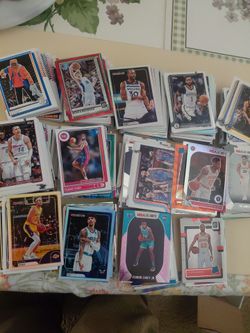 BASKETBALL CARDS