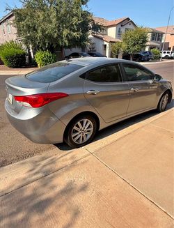 2012 Hyundai Electra