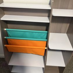 Cute bookshelf 