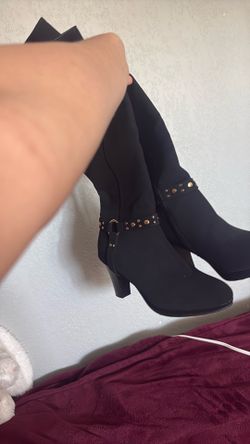 Boots brand new