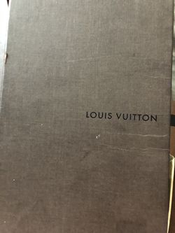 Louis Vuitton Long Origami Wallet for Sale in Calumet City, IL
