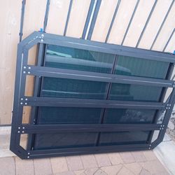 Truck/Vehicle Solar Panels With Bracket