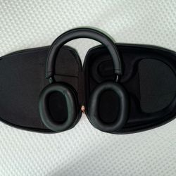 Sony Headphones 1000Xm5