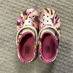 Crocs
