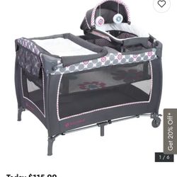 Baby Trend Play pen