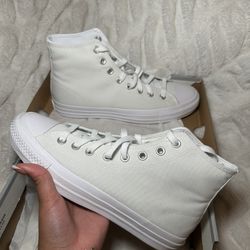 UNISEX WHITE CONVERSE