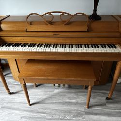 Jesse French & Sons Piano