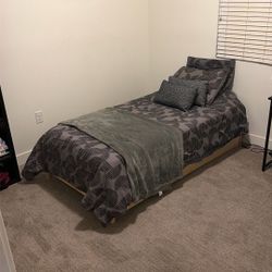 Stackable Twin Beds Full Sheet And Comforter Set