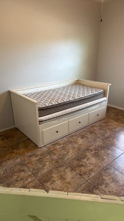 IKEA HEMNES white adjustable day bed with spring mattress and foam pads