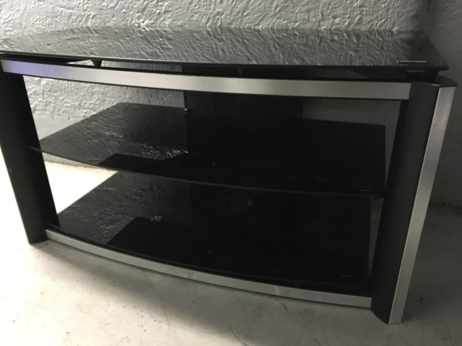 Table stand (for TV)