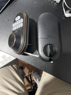 Electronic Door Lock