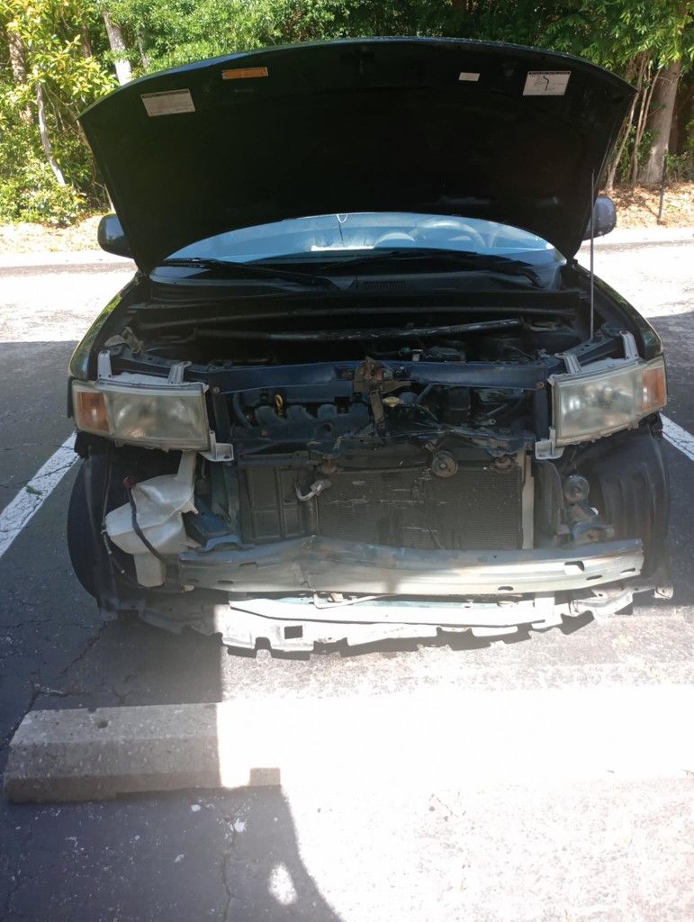 2005 Toyota Scion xB