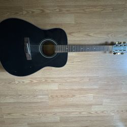 Yamaha F335