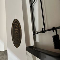 Graco crib