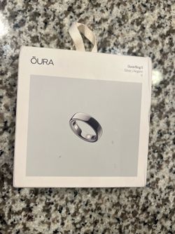 Oura Ring 5 Silver Size 11 Activity Tracker Ring New - open Box